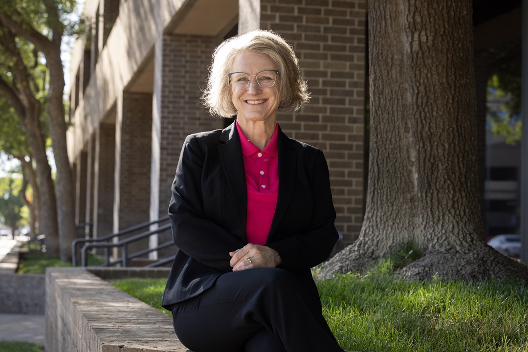 Dr. Dorothy Vanderford Dr. Dorothy Vanderford